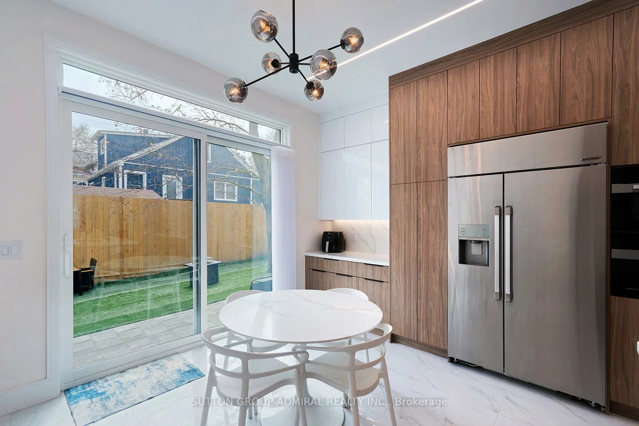 582, Gorham, Gorham-College Manor, Newmarket