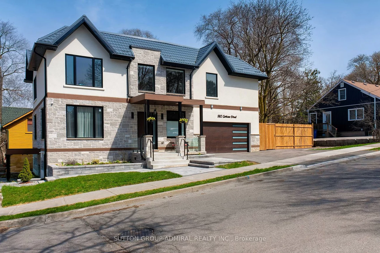 582, Gorham, Gorham-College Manor, Newmarket
