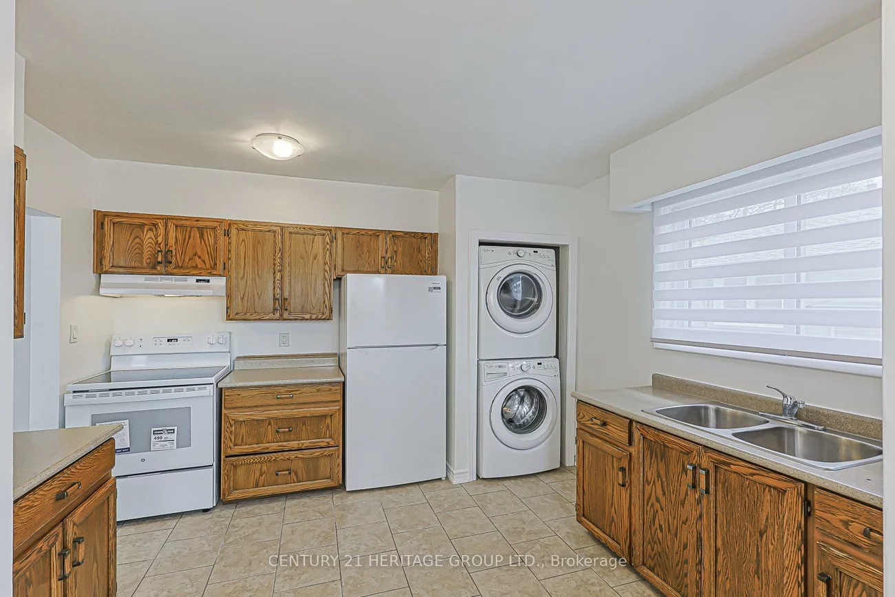 42, Lindsay, Bristol-London, Newmarket