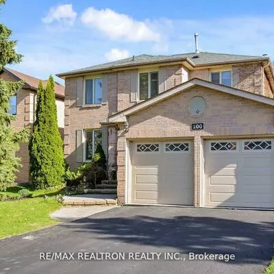 200, Mccaffrey, Glenway Estates, Newmarket
