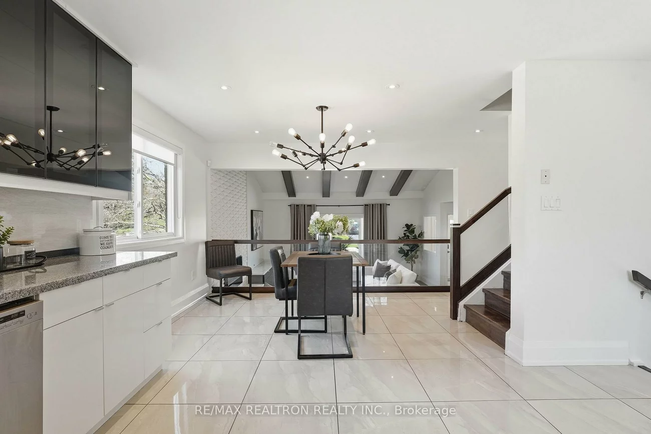 117, Cardinal, Bristol-London, Newmarket