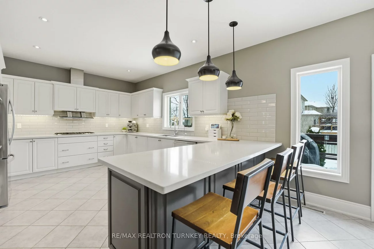 668, Foxcroft, Stonehaven-Wyndham, Newmarket