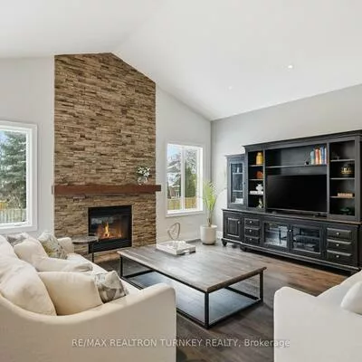 668, Foxcroft, Stonehaven-Wyndham, Newmarket