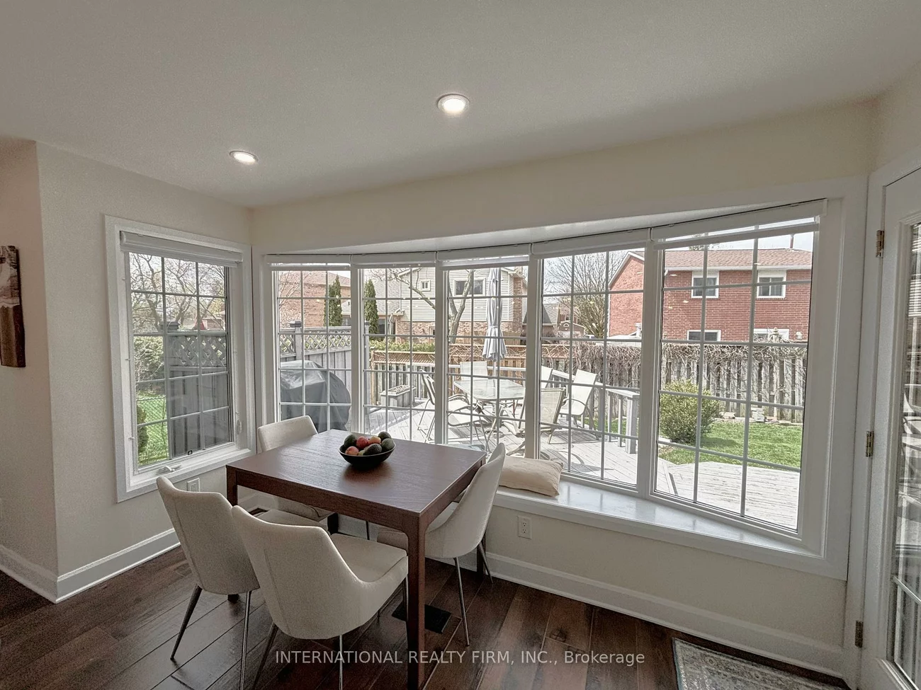 168, Willow, Bristol-London, Newmarket