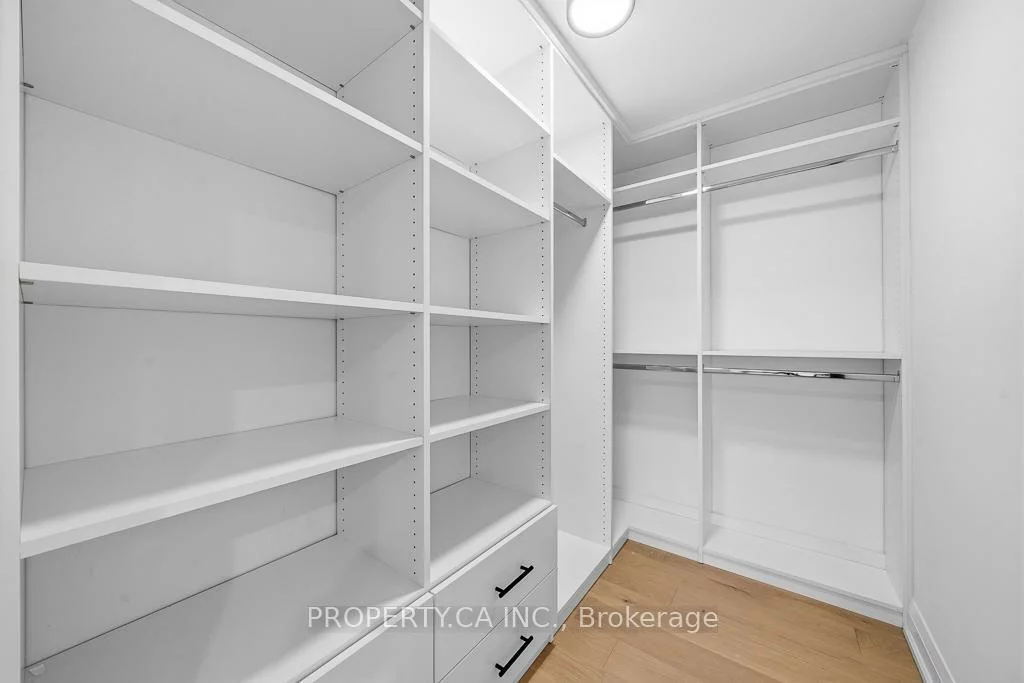 217, Hampton, Bristol-London, Newmarket