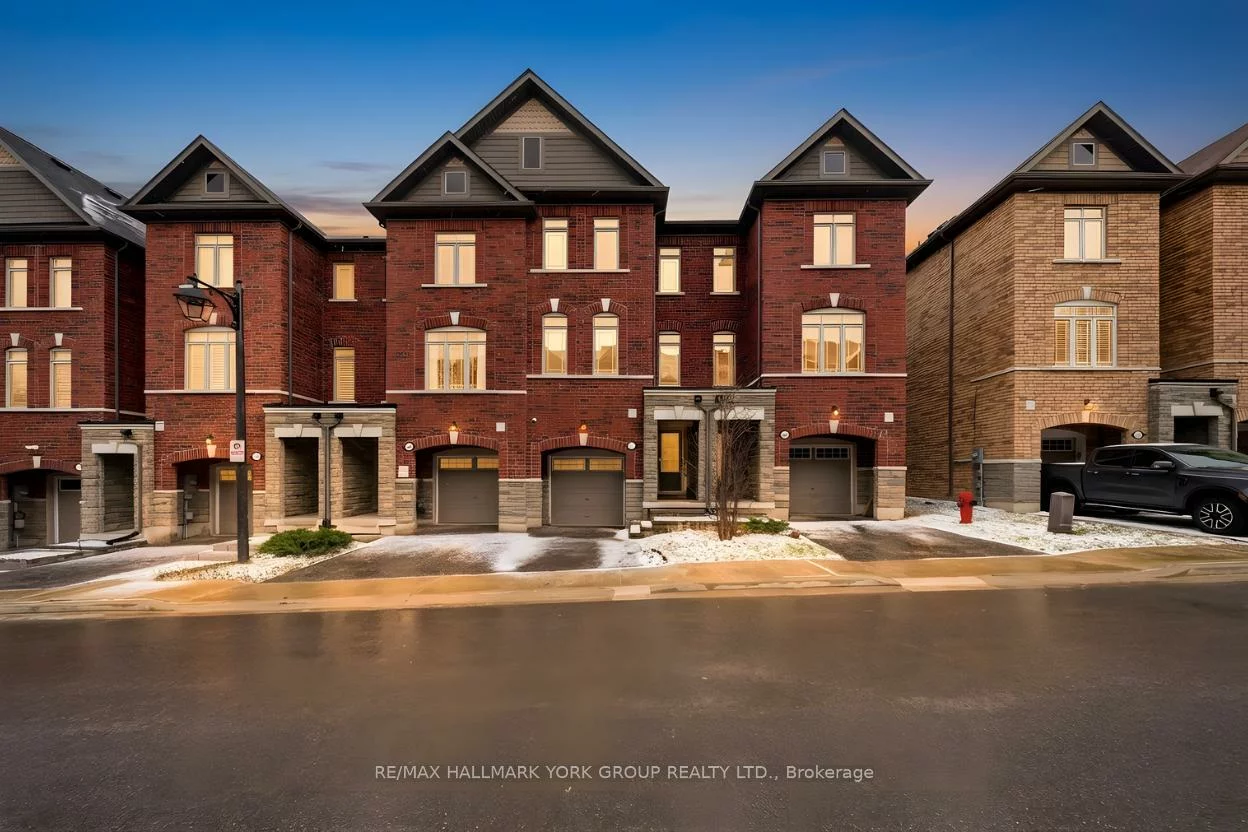 104, Gordon, Gorham-College Manor, Newmarket
