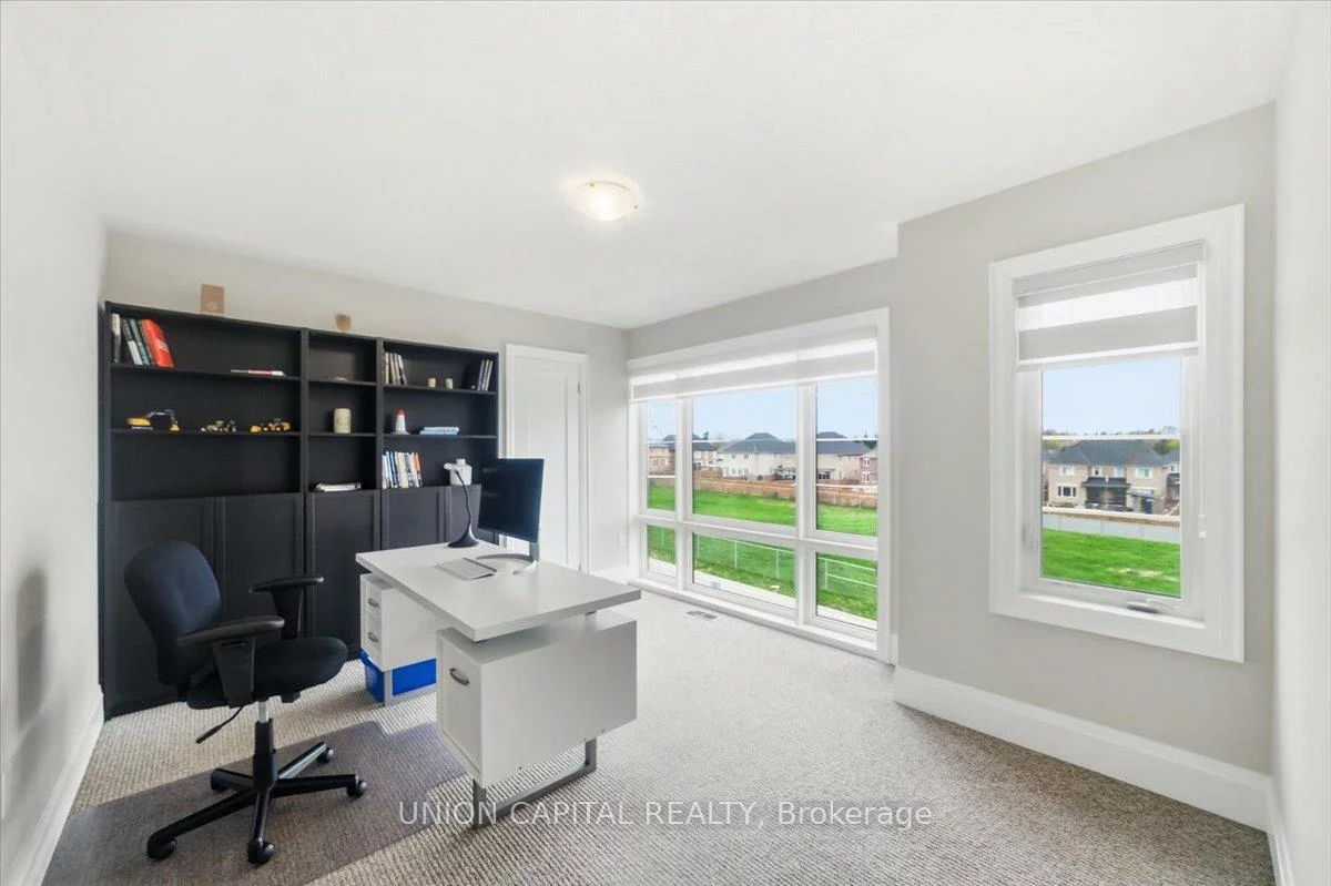 75, Bethpage, Glenway Estates, Newmarket