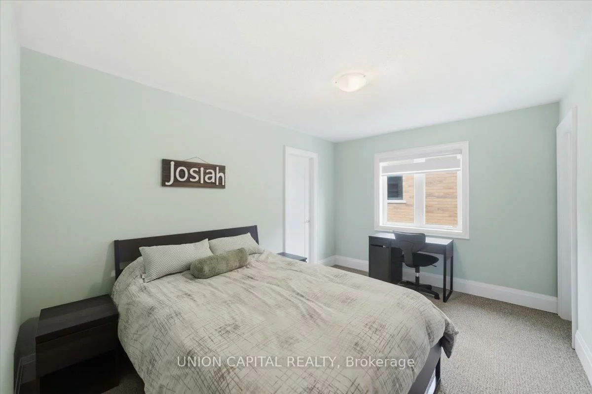 75, Bethpage, Glenway Estates, Newmarket