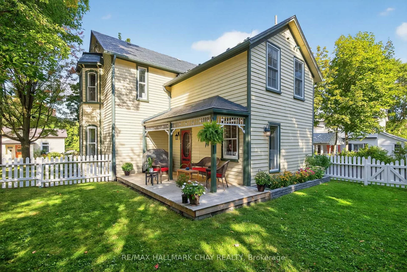 221, Prospect, Central Newmarket, Newmarket