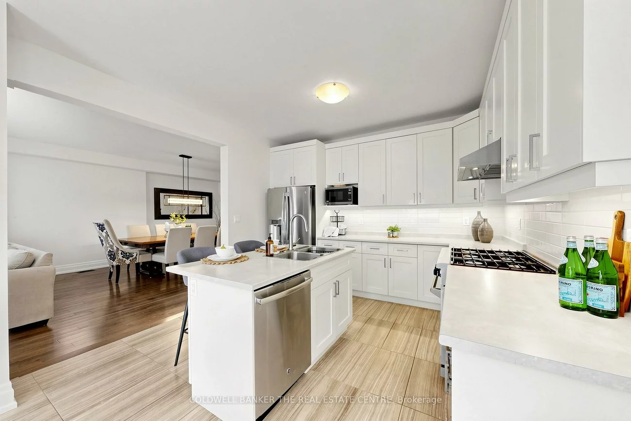 793, Prest, Woodland Hill, Newmarket