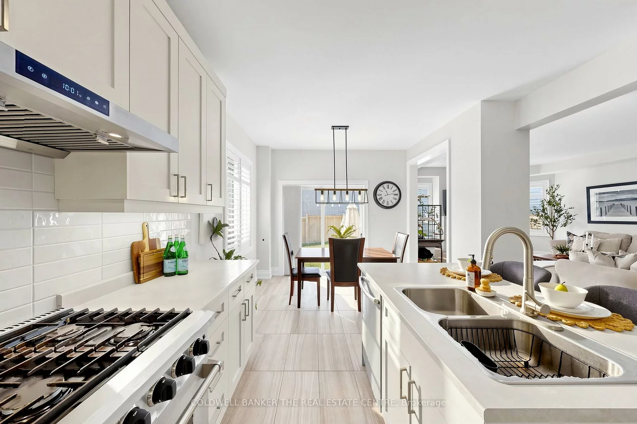 793, Prest, Woodland Hill, Newmarket