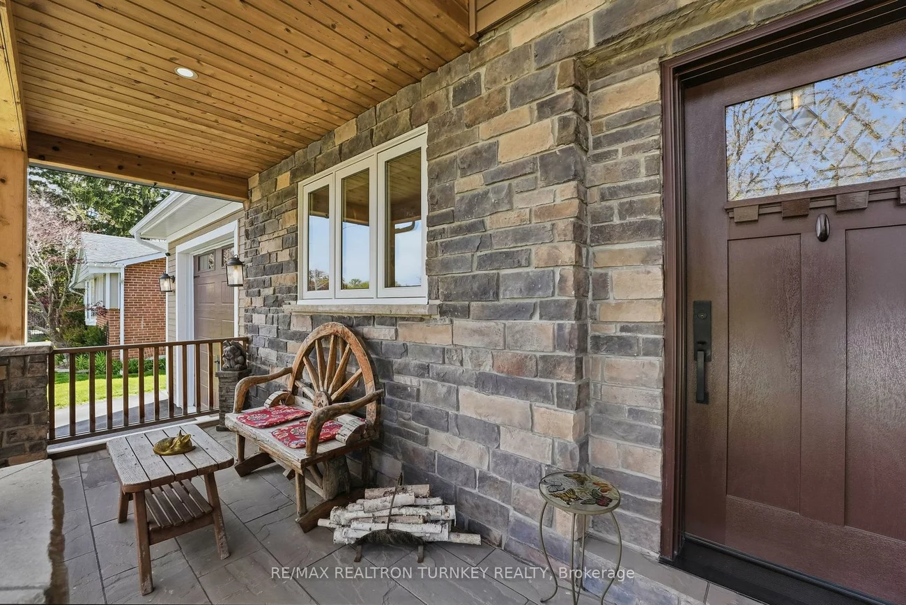 178, Parkview, Central Newmarket, Newmarket