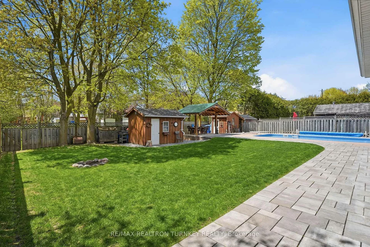 178, Parkview, Central Newmarket, Newmarket