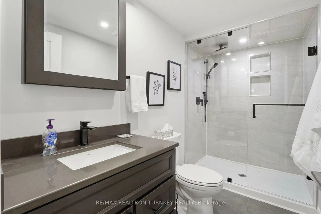 178, Parkview, Central Newmarket, Newmarket