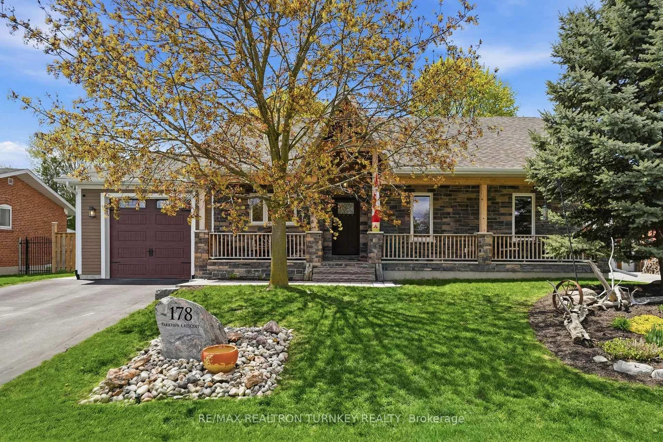 178, Parkview, Central Newmarket, Newmarket