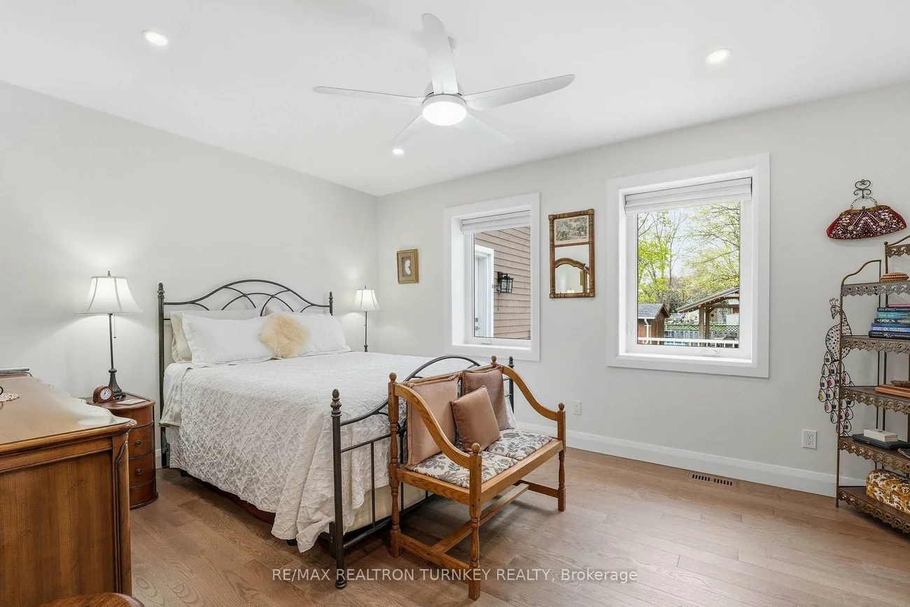 178, Parkview, Central Newmarket, Newmarket