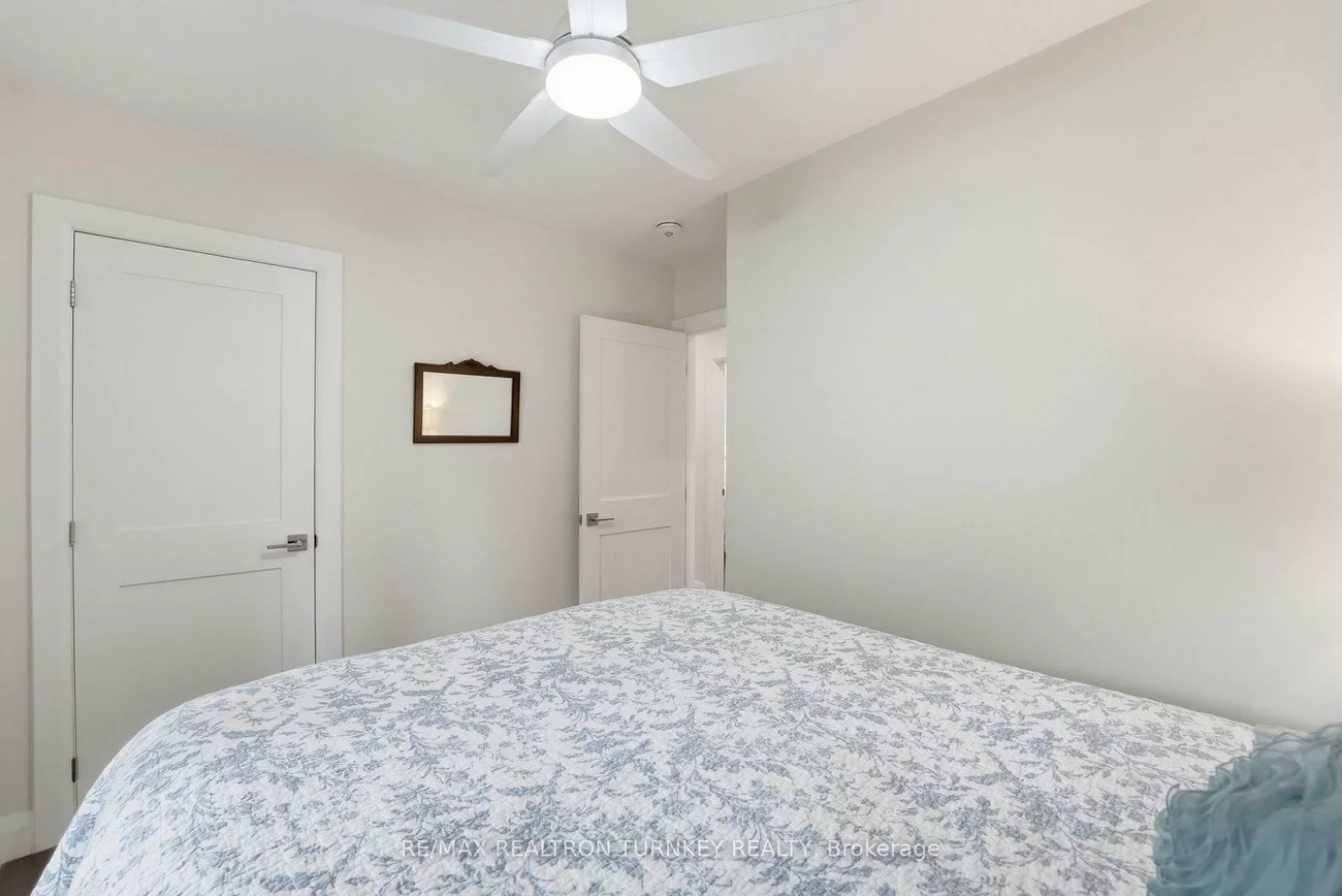 178, Parkview, Central Newmarket, Newmarket
