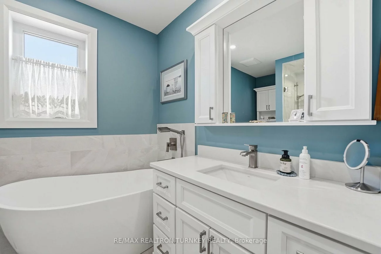 178, Parkview, Central Newmarket, Newmarket