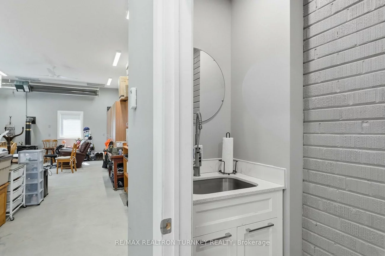 178, Parkview, Central Newmarket, Newmarket