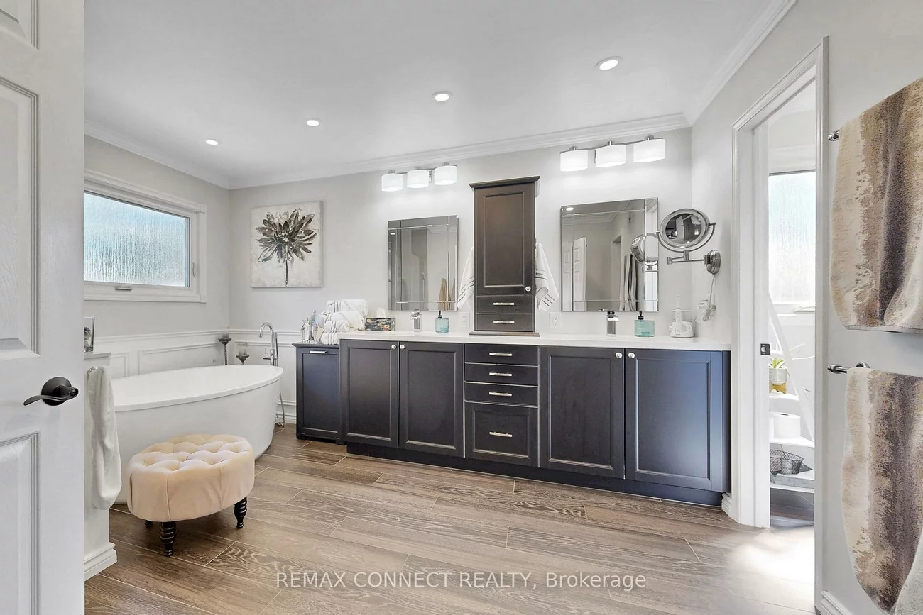 20, Goldsmith, Armitage, Newmarket