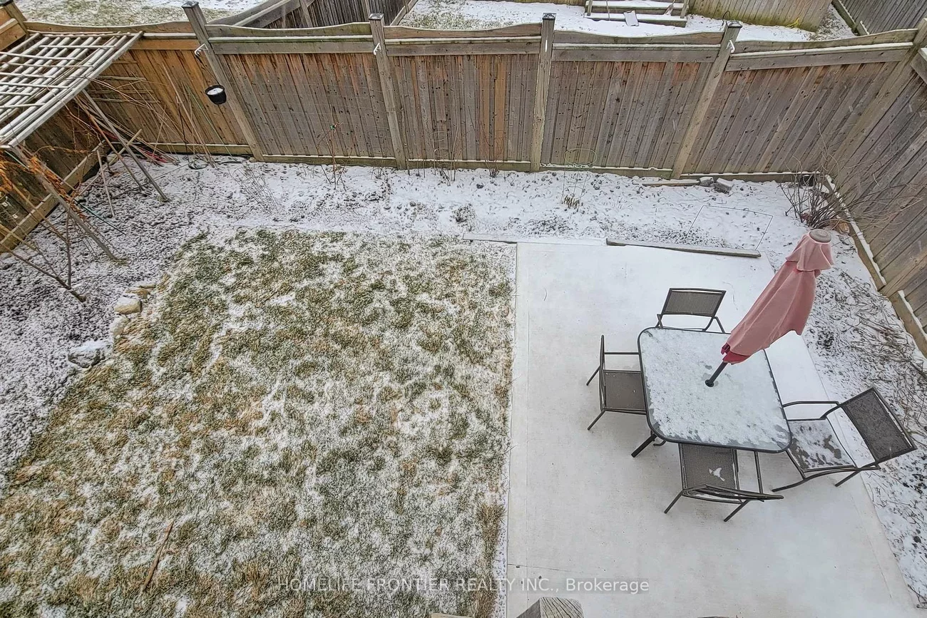 475, Kwapis, Woodland Hill, Newmarket