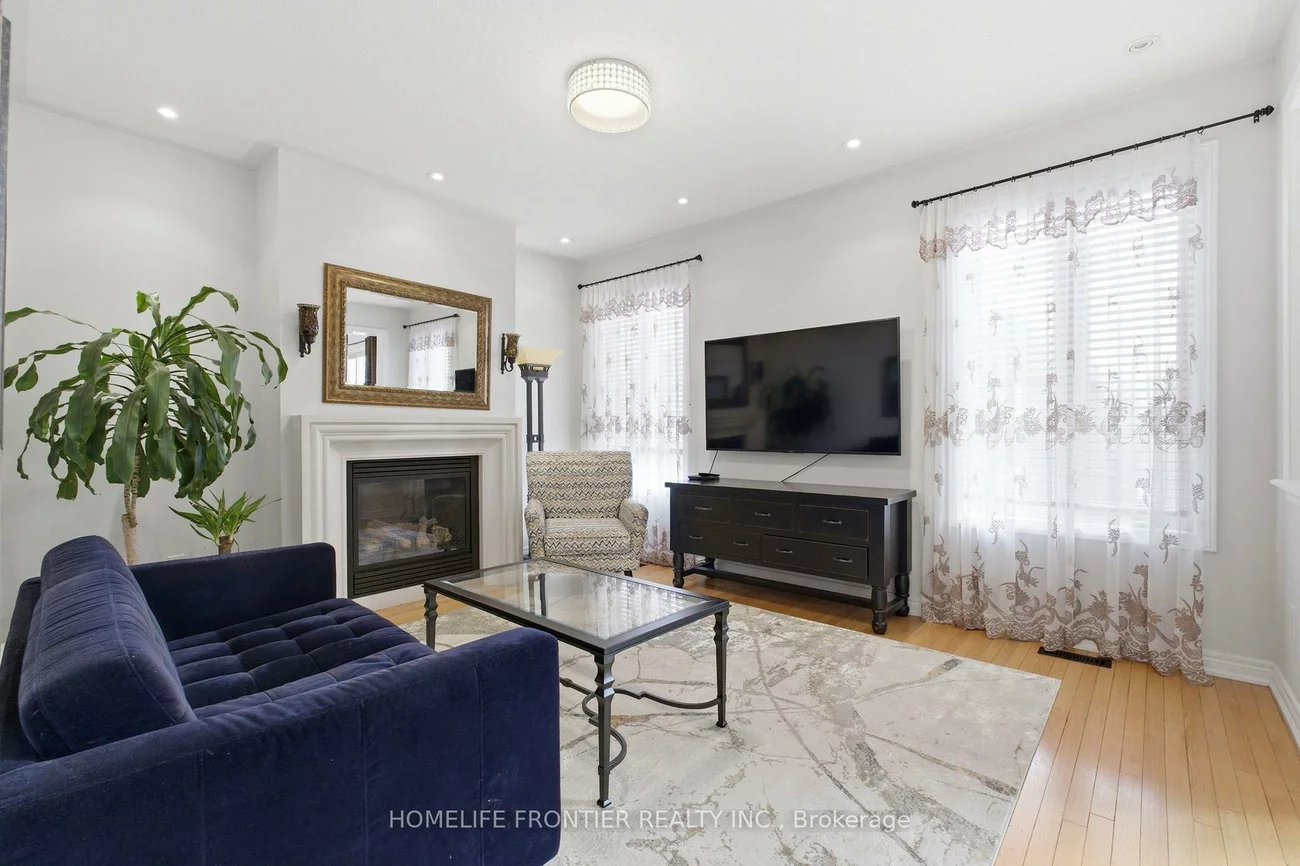475, Kwapis, Woodland Hill, Newmarket