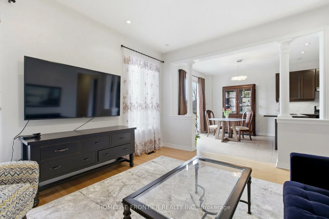475, Kwapis, Woodland Hill, Newmarket