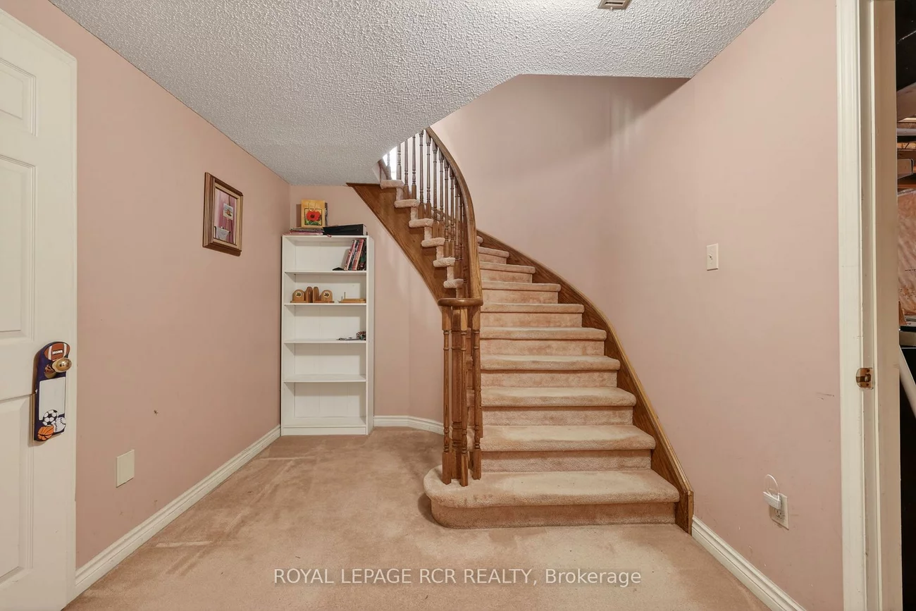 443, Herridge, Huron Heights-Leslie Valley, Newmarket