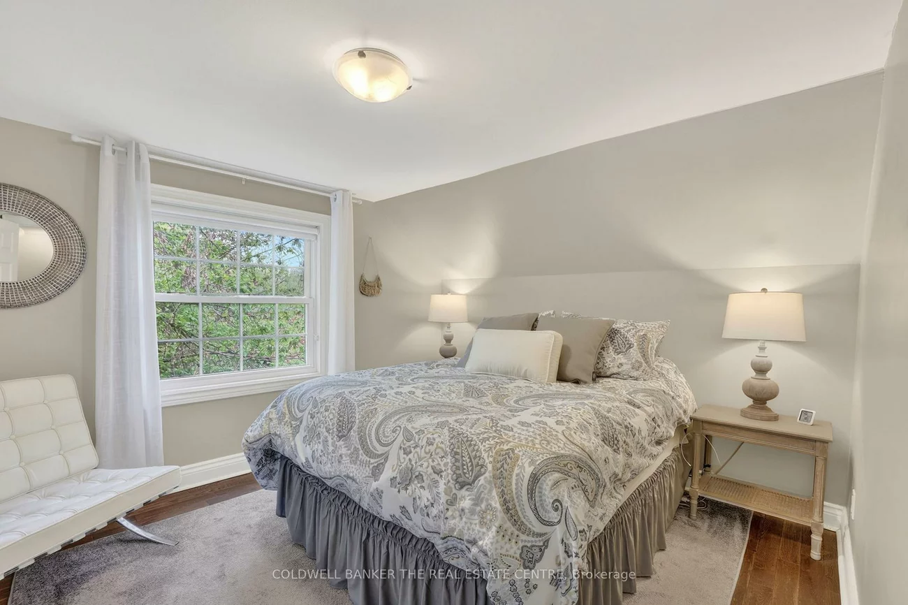 64, Niagara, Central Newmarket, Newmarket