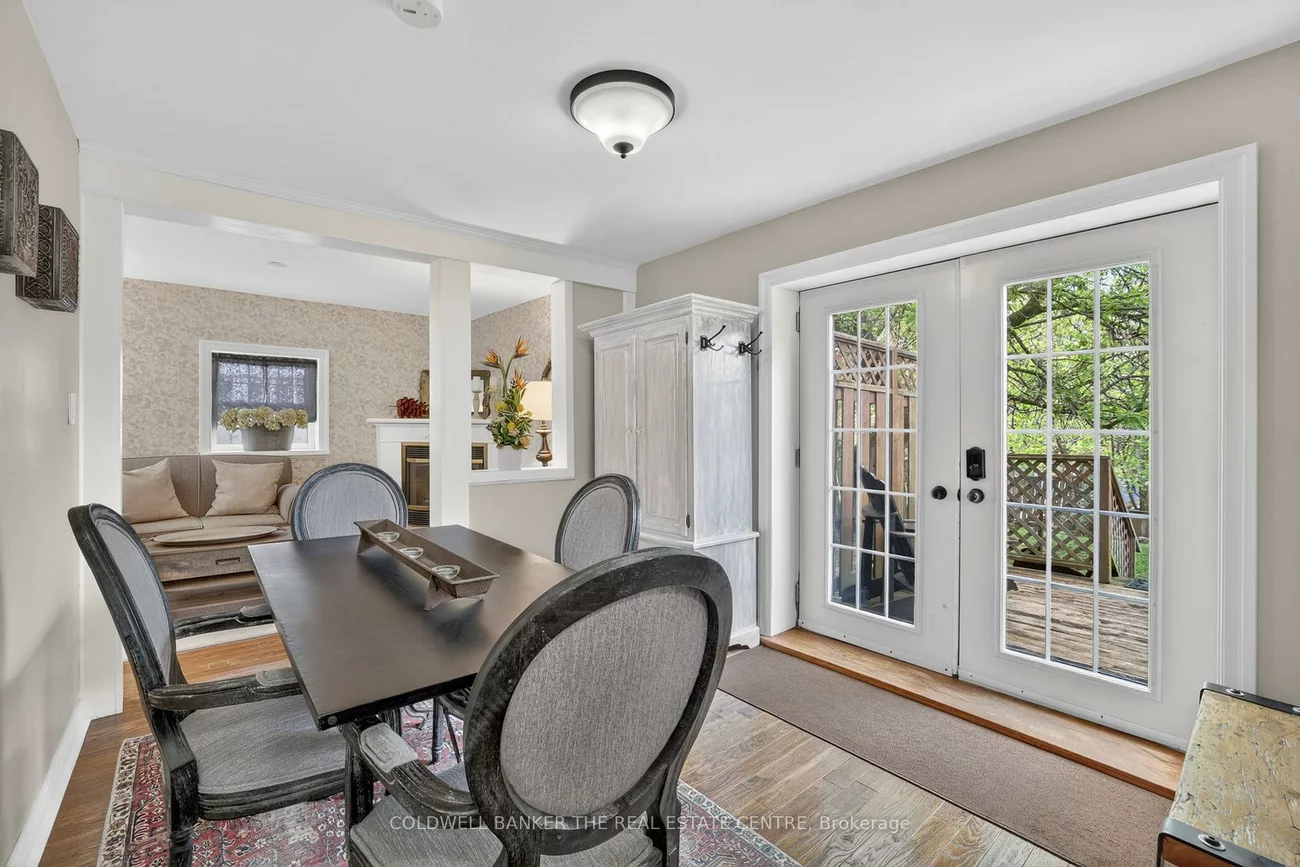 64, Niagara, Central Newmarket, Newmarket