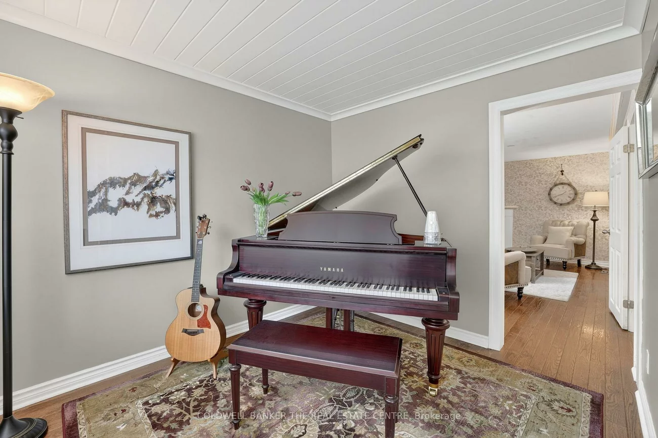 64, Niagara, Central Newmarket, Newmarket