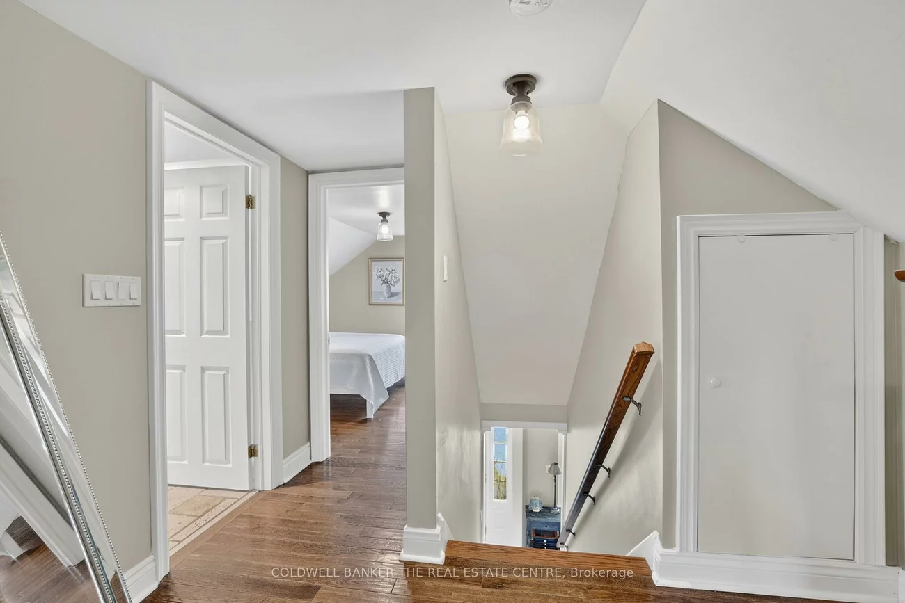 64, Niagara, Central Newmarket, Newmarket