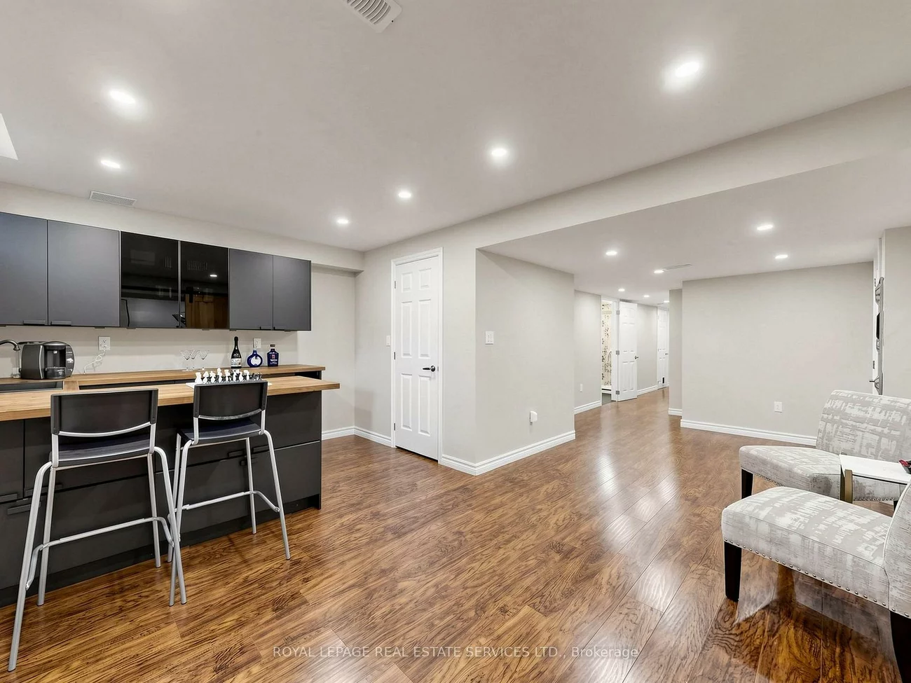 1158, Atkins, Stonehaven-Wyndham, Newmarket