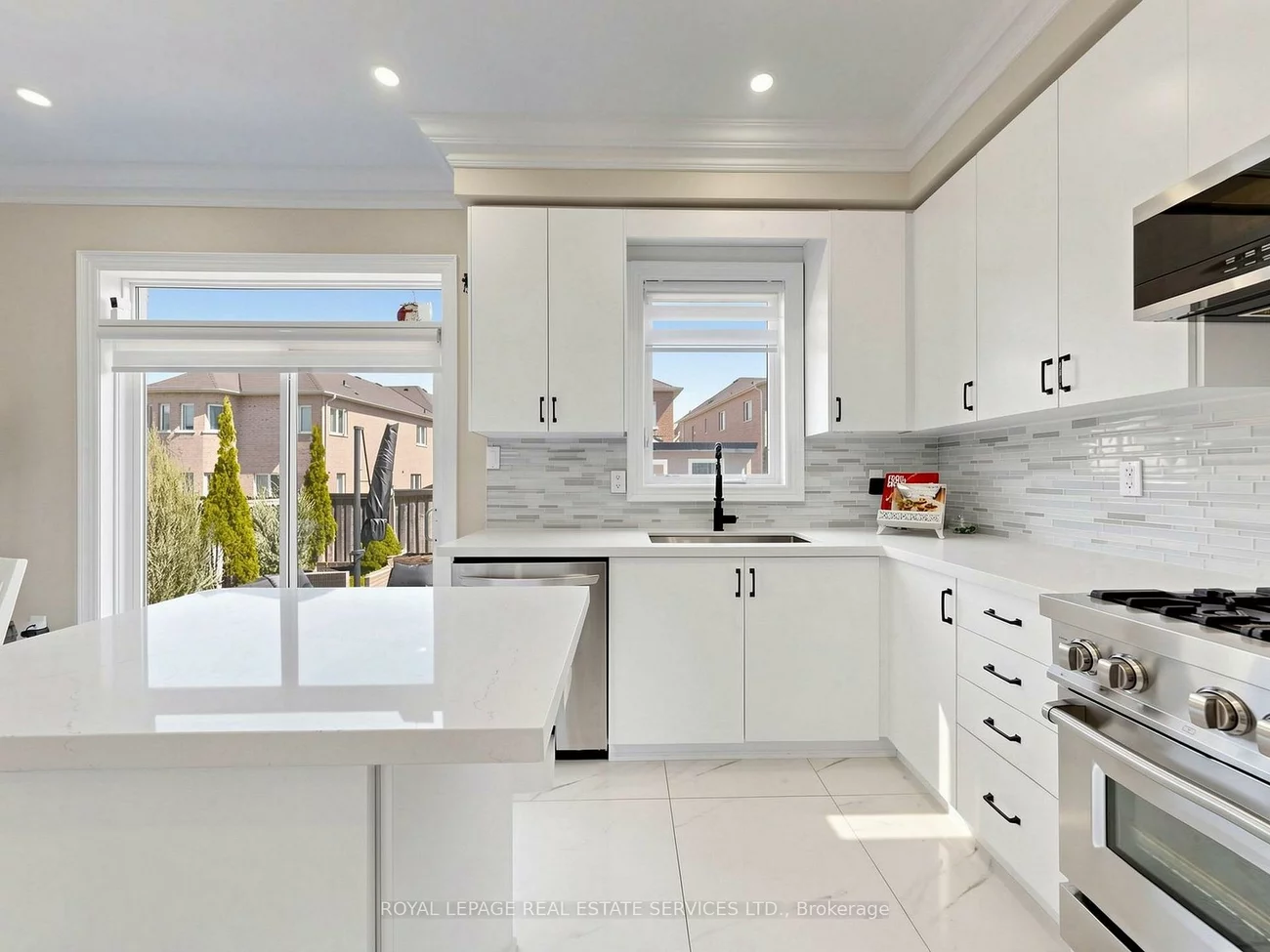 1158, Atkins, Stonehaven-Wyndham, Newmarket