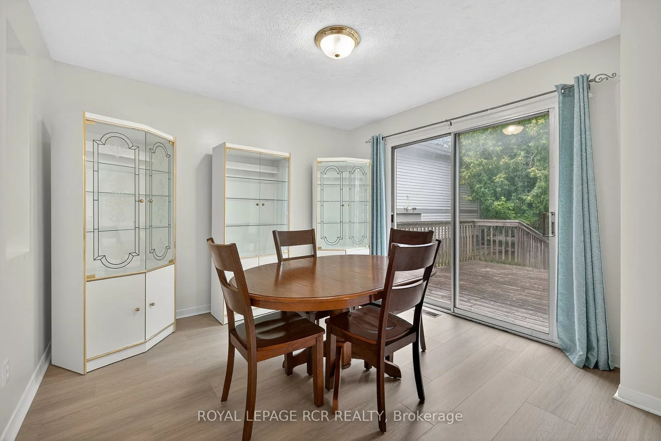 856, Magnolia, Huron Heights-Leslie Valley, Newmarket