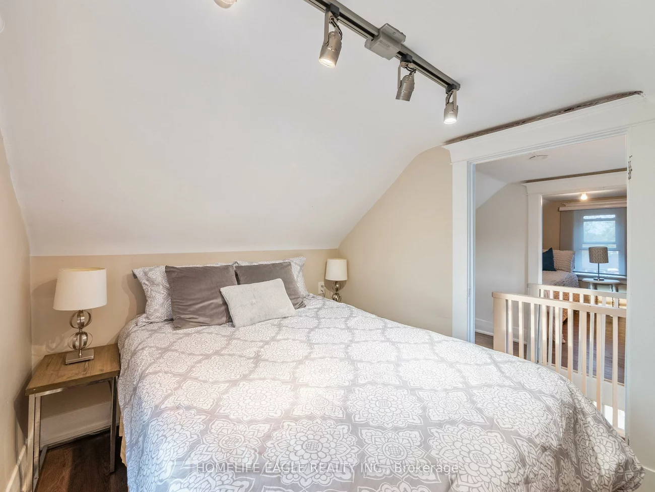 75, Denne, Bristol-London, Newmarket