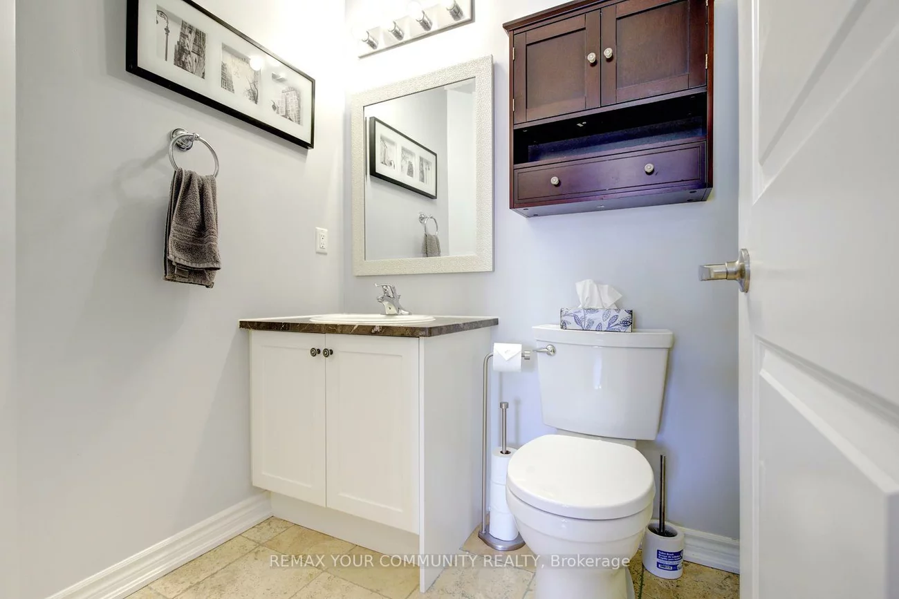 231, Appleton, Central Newmarket, Newmarket