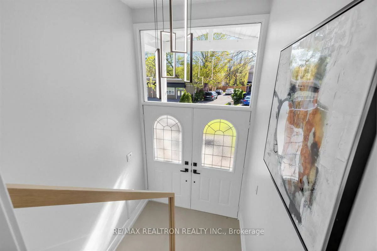 176, Charlotte, Gorham-College Manor, Newmarket