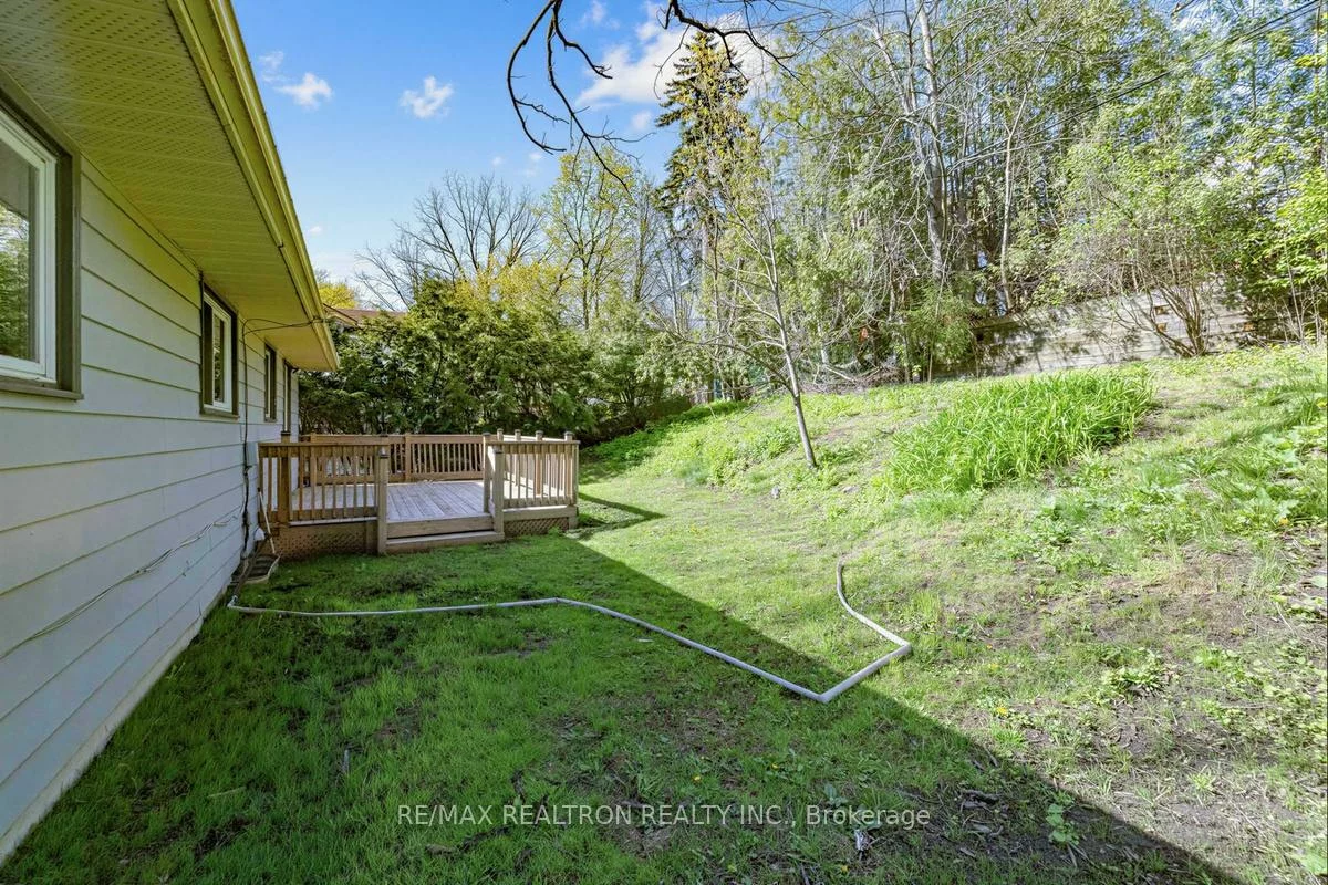 176, Charlotte, Gorham-College Manor, Newmarket