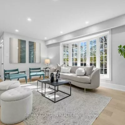 176, Charlotte, Gorham-College Manor, Newmarket