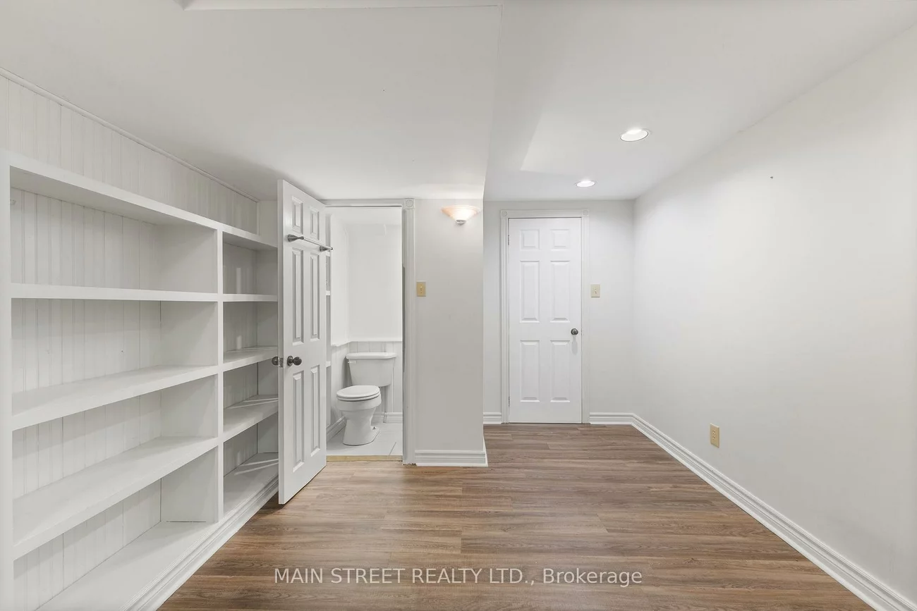 195, Brammar, Glenway Estates, Newmarket