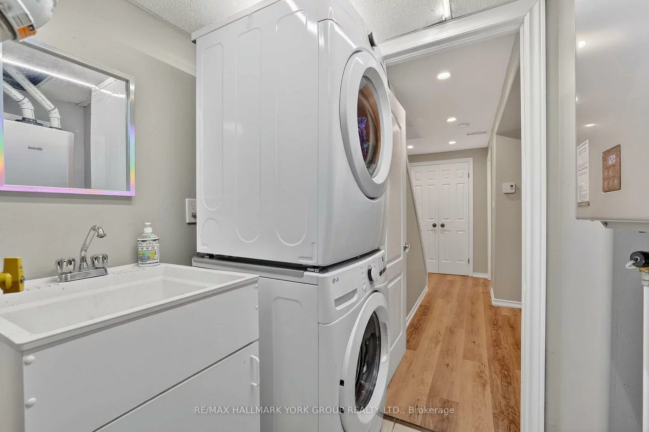 459, Sandford, Central Newmarket, Newmarket