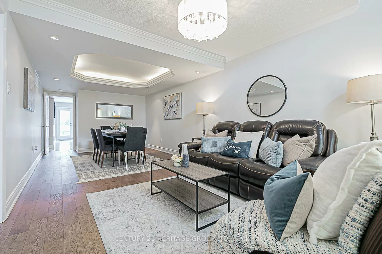 310, Chambers, Armitage, Newmarket