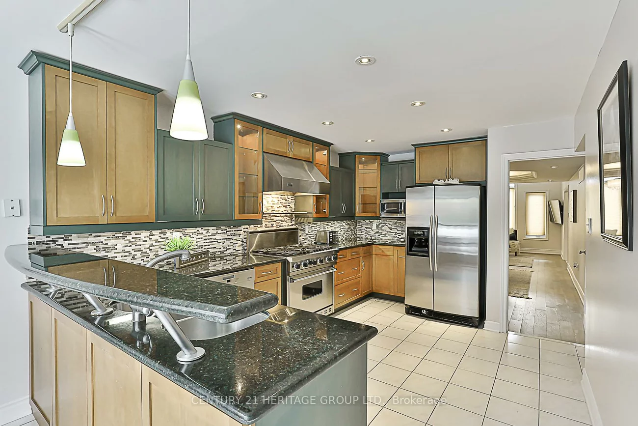 310, Chambers, Armitage, Newmarket