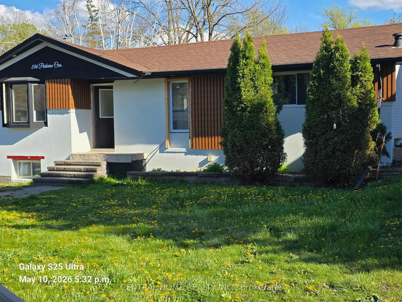 206, Parkview, Central Newmarket, Newmarket