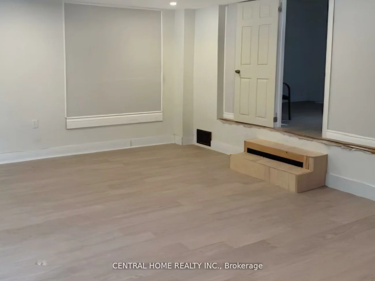 206, Parkview, Central Newmarket, Newmarket