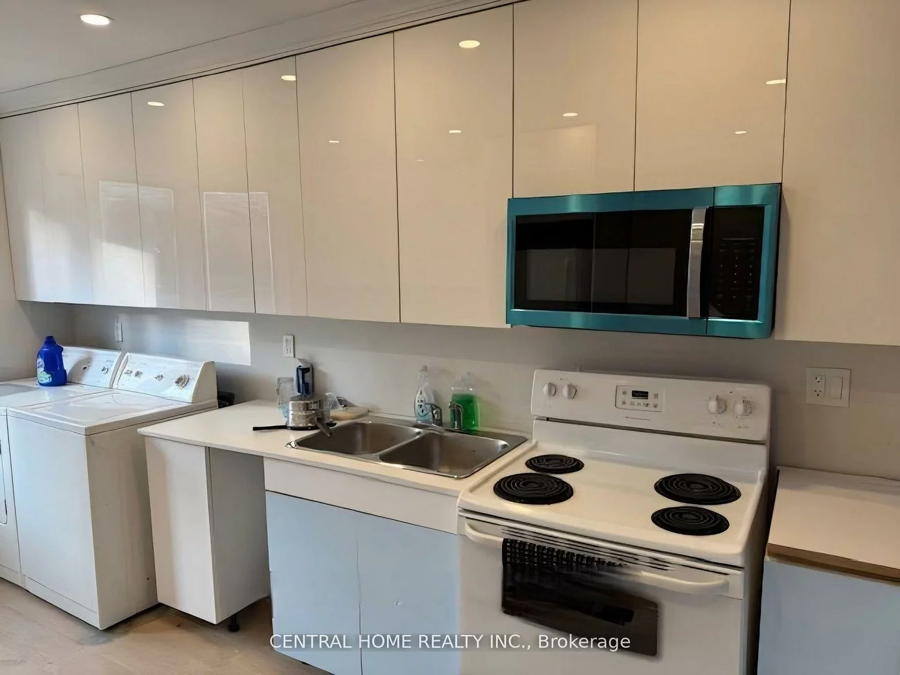 206, Parkview, Central Newmarket, Newmarket