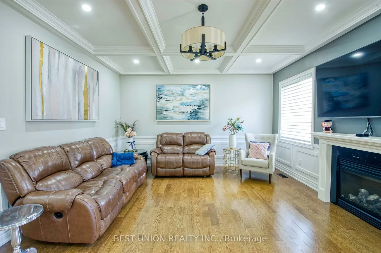 1183, Mctavish, Stonehaven-Wyndham, Newmarket