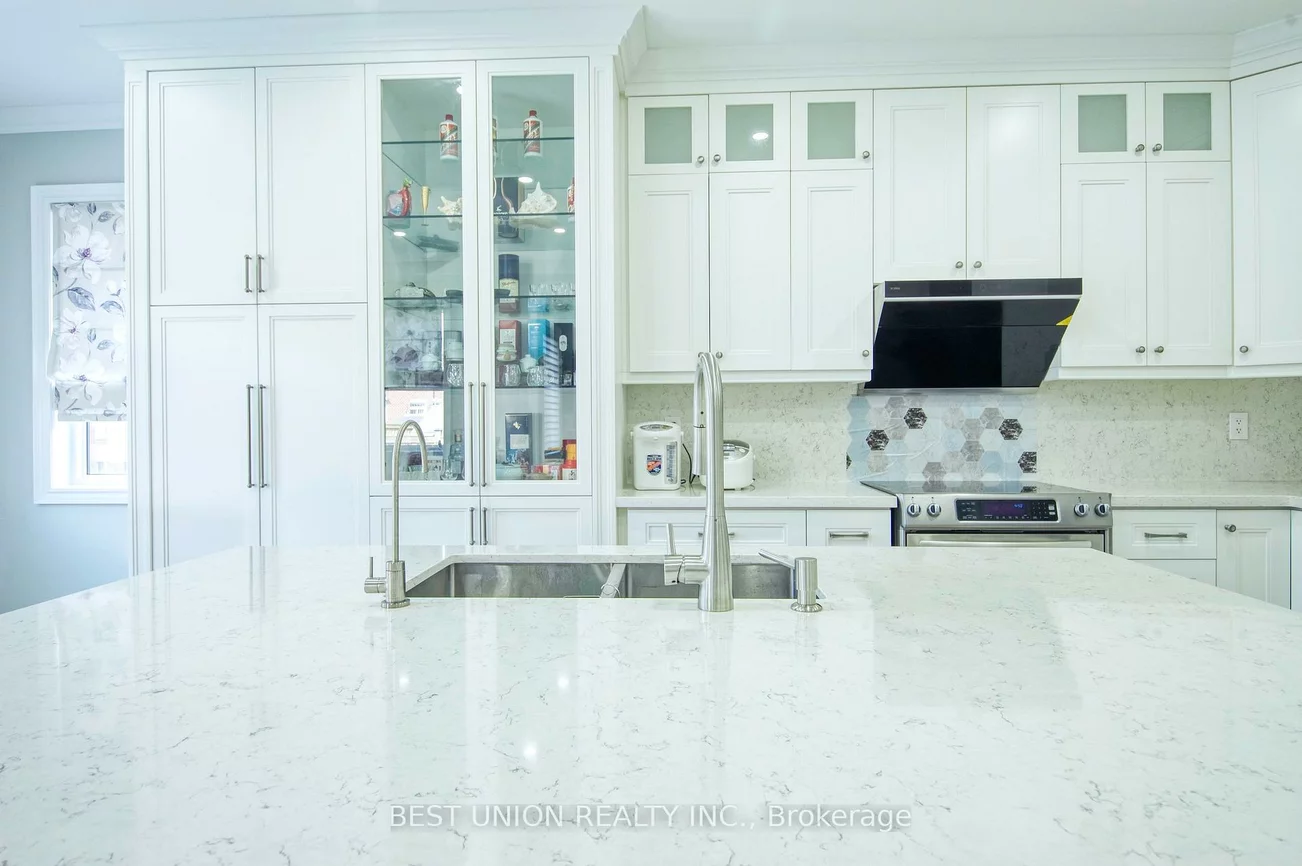 1183, Mctavish, Stonehaven-Wyndham, Newmarket