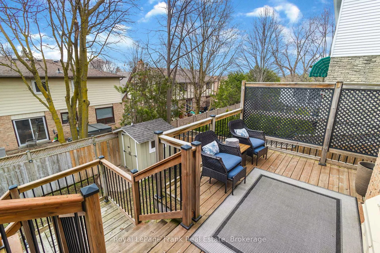68, Burling, Huron Heights-Leslie Valley, Newmarket
